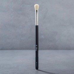 Classic Shader Brush NCF No20 Blery Cosmetics