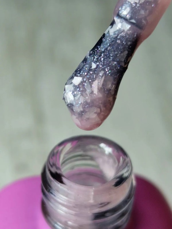 Rubber Base Elegant Pink Glitter & Flakes Beauty VI 15ml Rubber Base Elegant Pink Glitter & Flakes Beauty VI 15ml