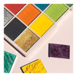 MUA 15 Shade Eyeshadow Palette- Kaleidoscope