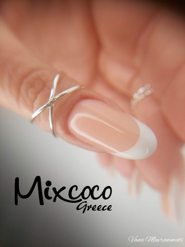 Ημιμόνιμο Βερνίκι Mixcoco Beige Cream French Manicure 15ml