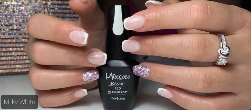 Ημιμόνιμο Βερνίκι Mixcoco Milky White French Manicure 15ml